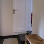 شقة Moderne Mitten In By Interhome *